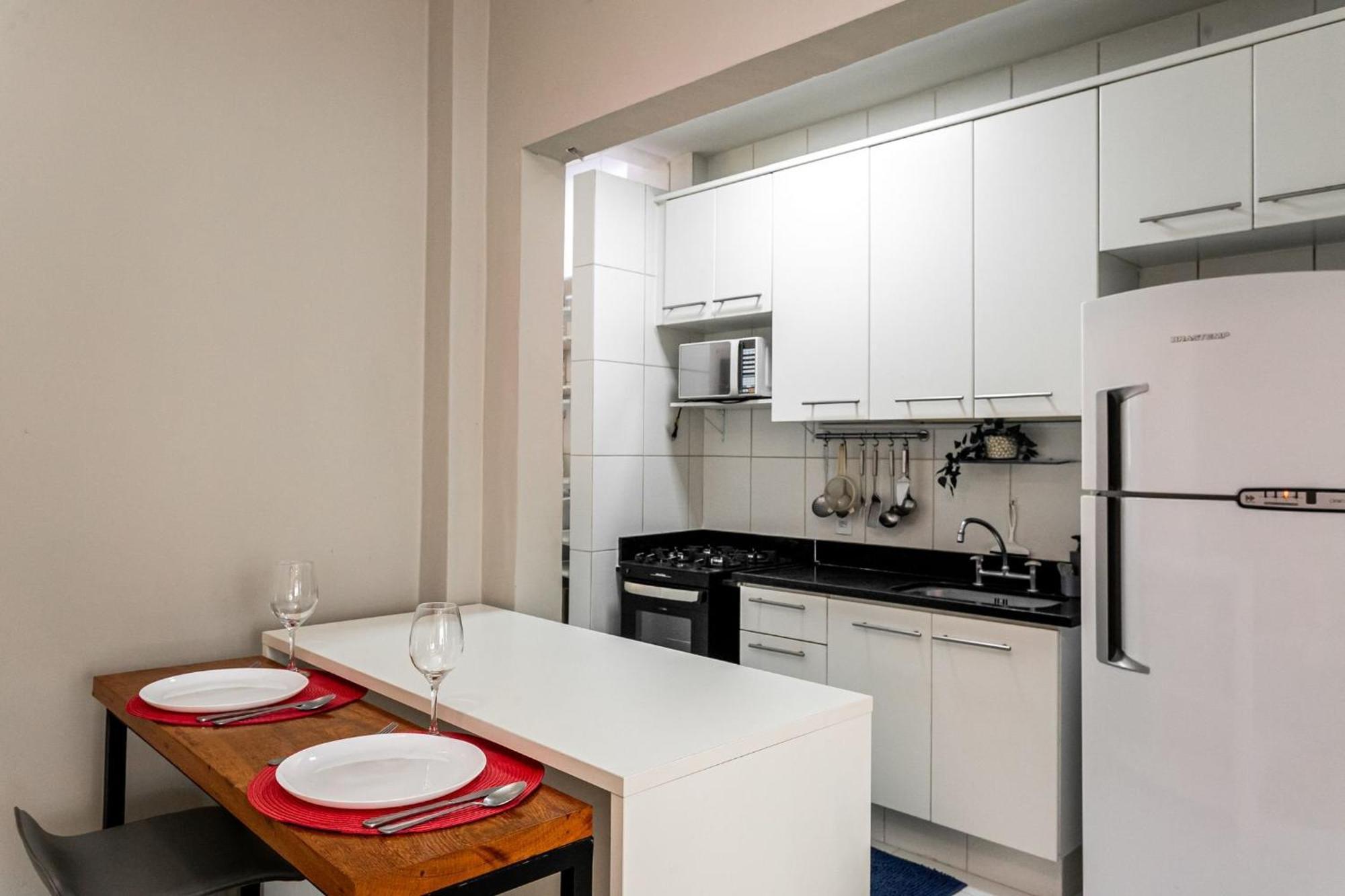 Copacabana Com Garagem, Office, Closet - Luxo, Conforto E Lazer. Apartemen Rio de Janeiro