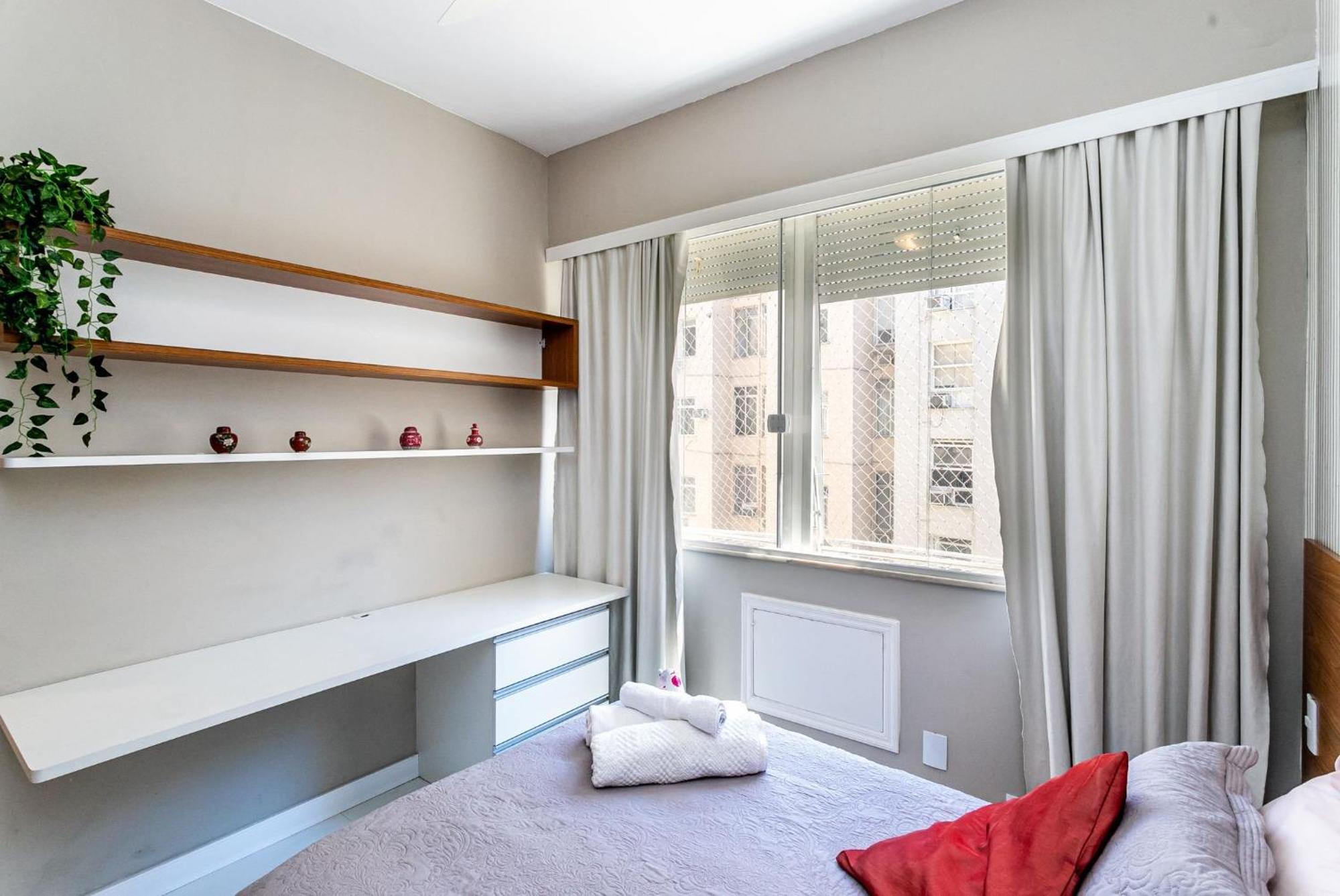 Copacabana Com Garagem, Office, Closet - Luxo, Conforto E Lazer. Apartemen